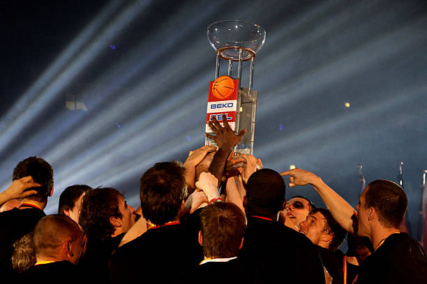 也意味着他 也意味着他